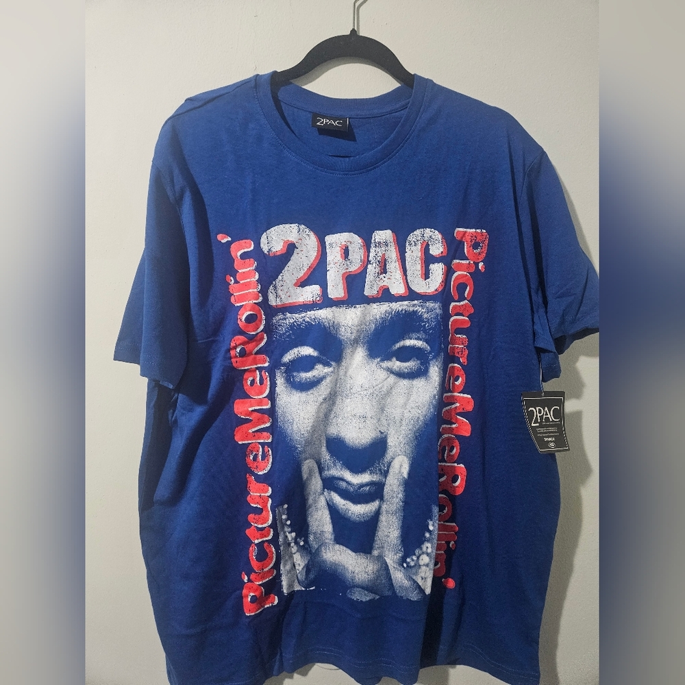 Brand new Men's 2pac shirt XL
